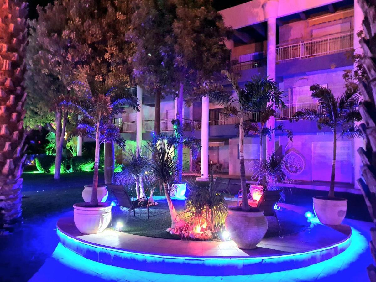 Barak Royal Suites Vip 46 - חמש דקות מהים ומהטיילת Eilat Buitenkant foto