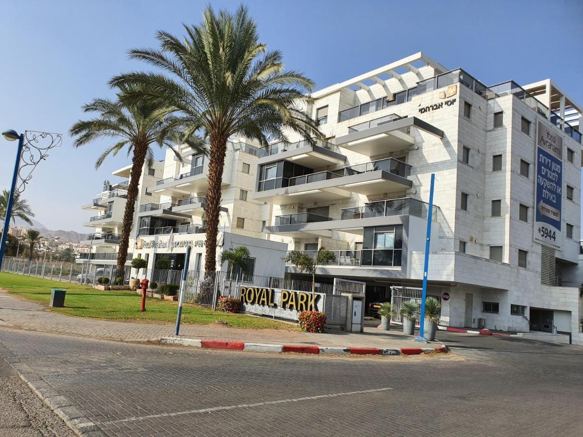 Barak Royal Suites Vip 46 - חמש דקות מהים ומהטיילת Eilat Buitenkant foto
